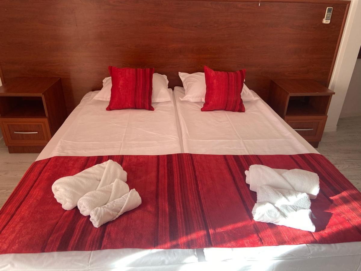 Ribarska Sreshta Family Hotel Tsarevo Buitenkant foto